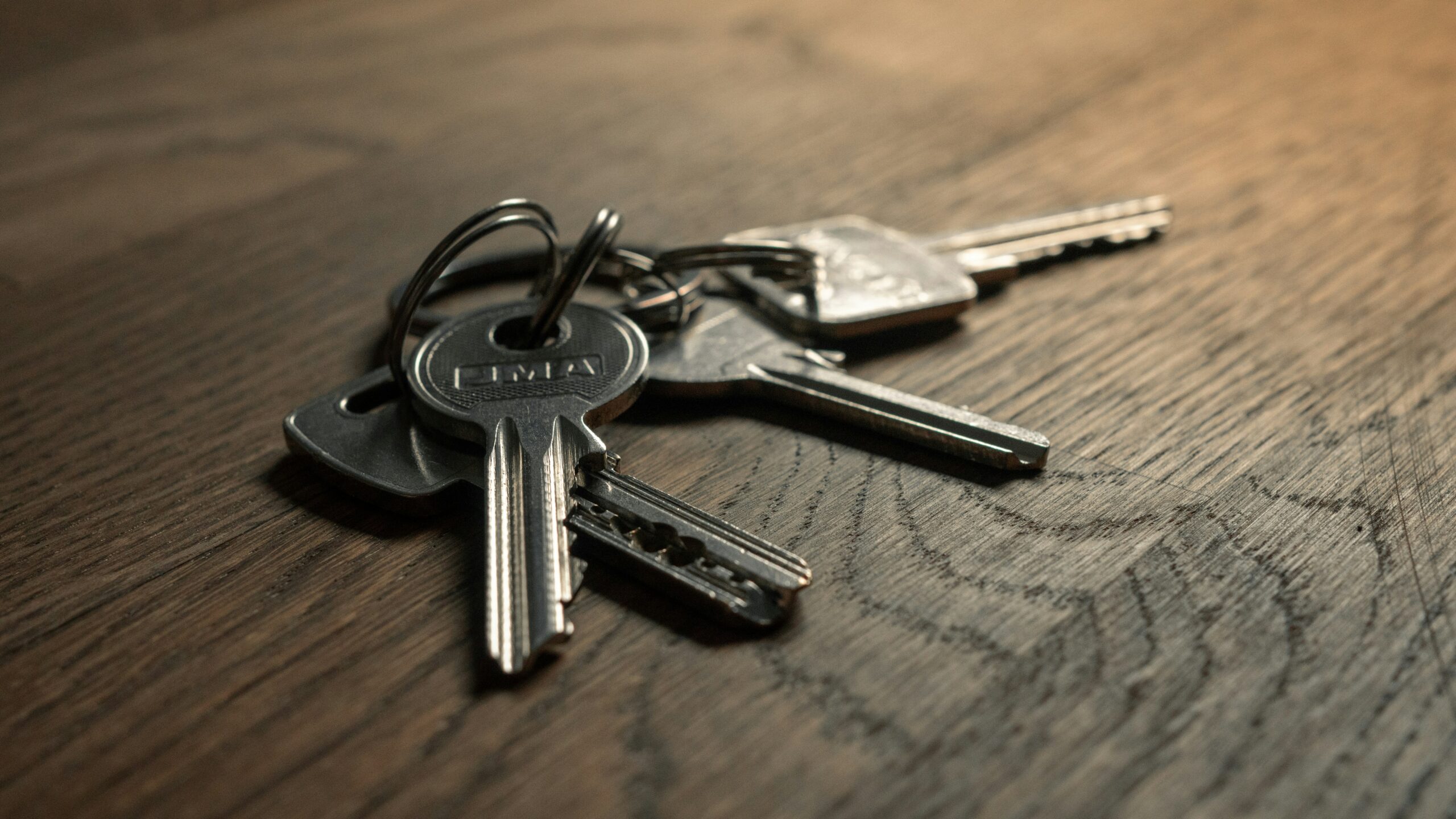 Image of keys on a table